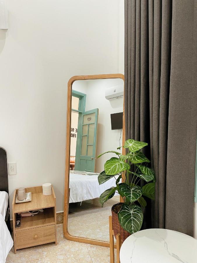 Under The Sun Homestay Хуе Екстериор снимка