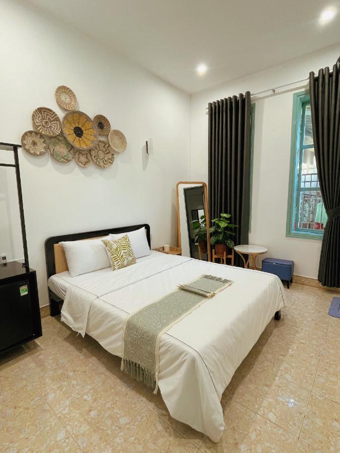 Under The Sun Homestay Хуе Екстериор снимка