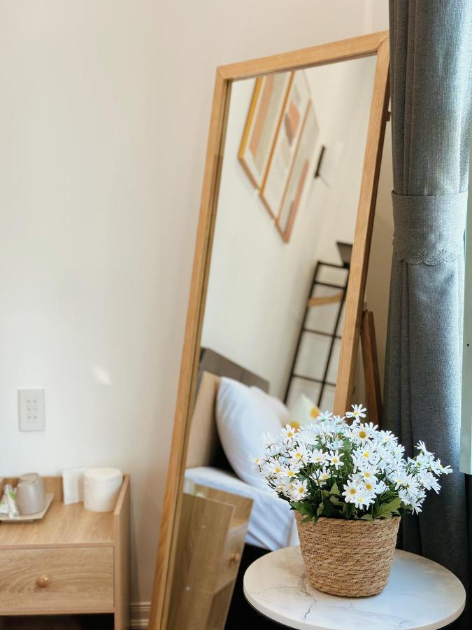 Under The Sun Homestay Хуе Екстериор снимка