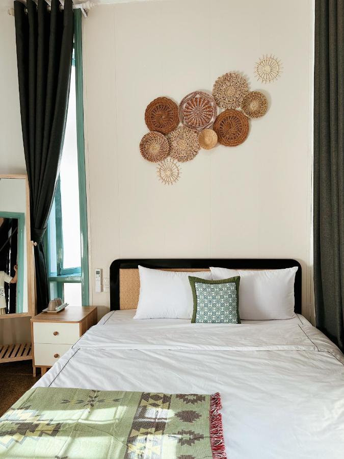 Under The Sun Homestay Хуе Екстериор снимка